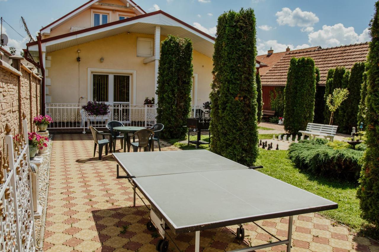 Vila Adria Hrabusice Luaran gambar
